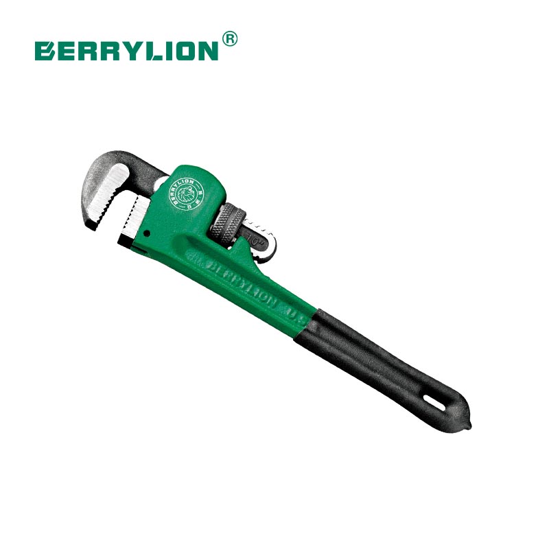 Plastic handle heavy duty pipe wrench